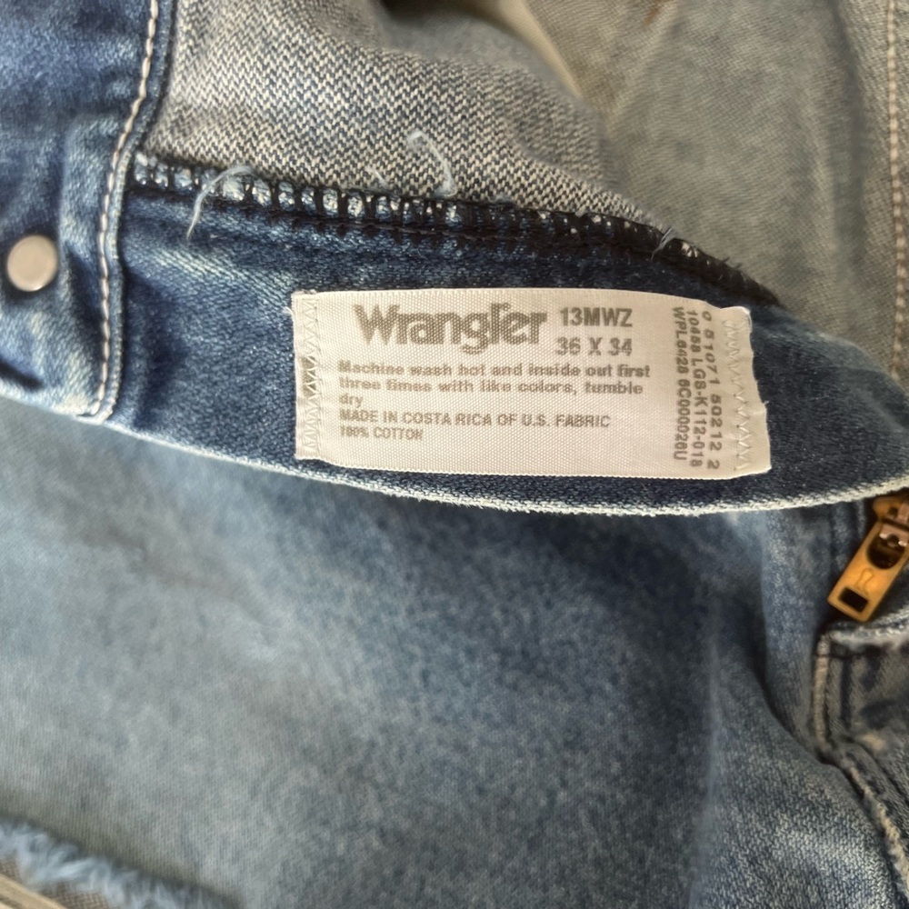 Wrangler Cut-offs - Picture 2 of 3